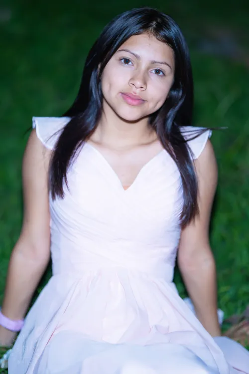 Stefany - Portfolio Image 108