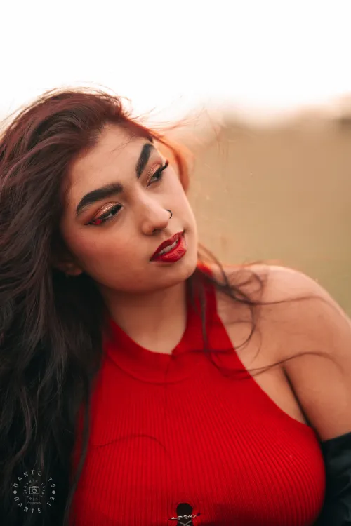 Yelina - Portfolio Image 190