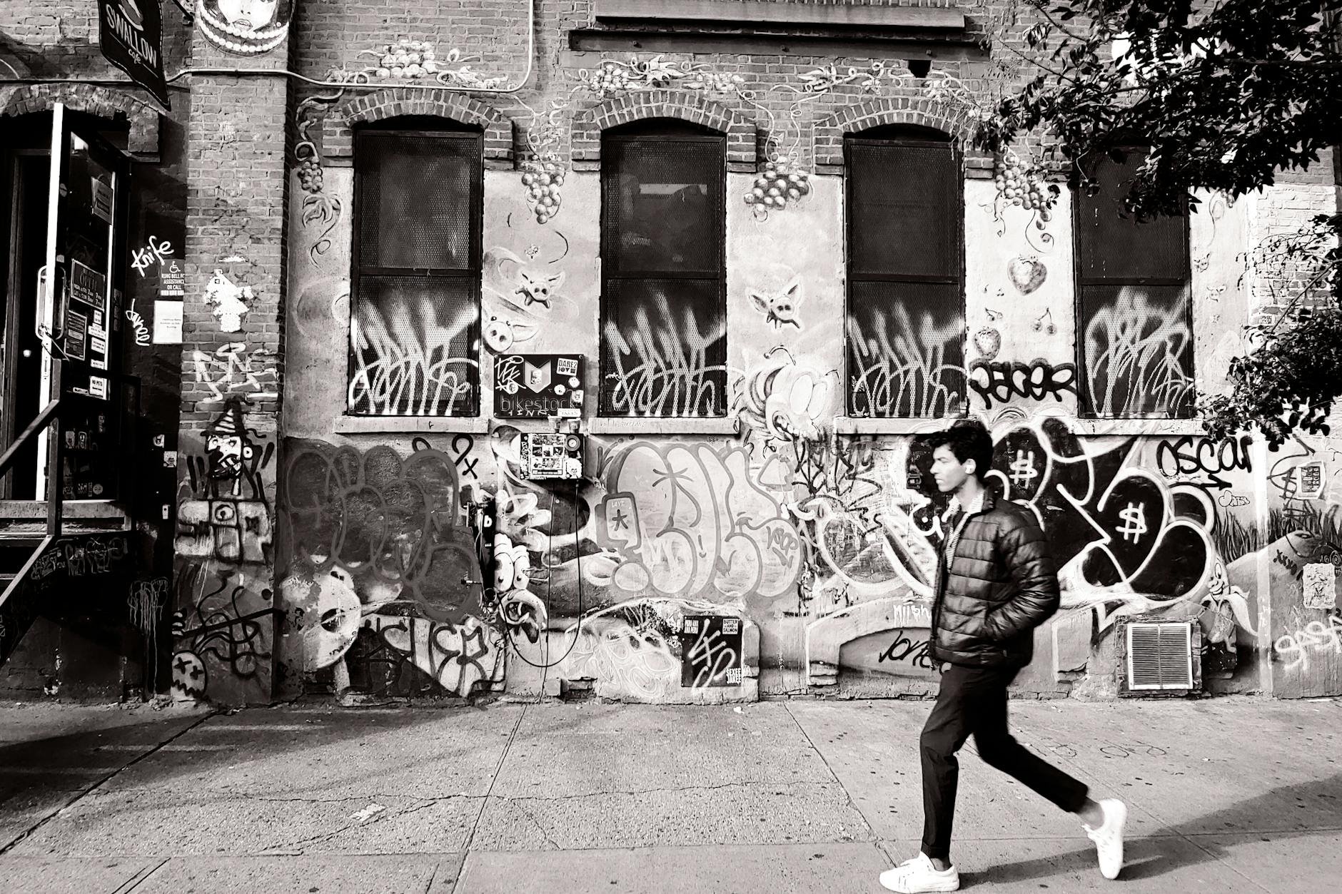 The NYC Alleys They Don't Want You To Find