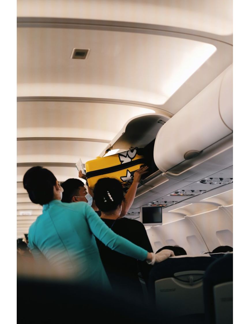 Peak Design Travel Backpack 45L — The Broken Zipper That Ruined My Tokyo Assignment