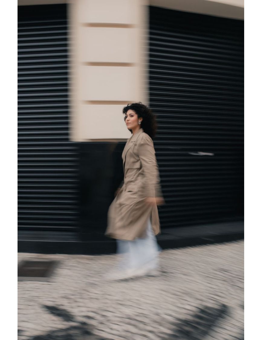 The 'In-Between' Motion Blur — Burn your headshots: Why your portfolio needs ugly photos