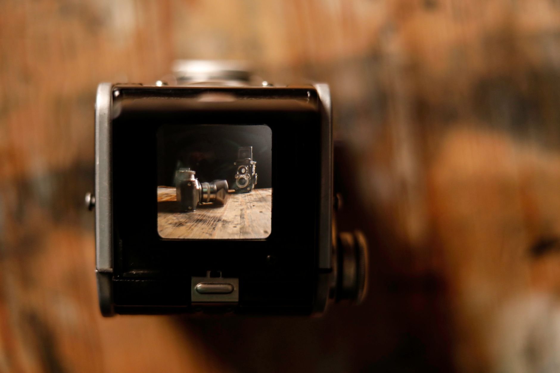Stop Romancing Your 5D: The Optical Viewfinder Is Dead