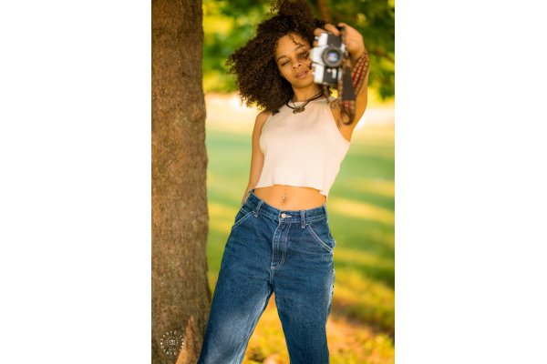 Natural Light and Golden Hour Textures with Bree