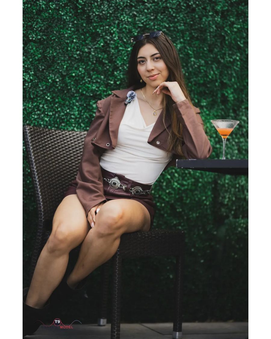 The 'Dirty Hands' Rule, How to Pose Naturally: Stop Holding Your Breath