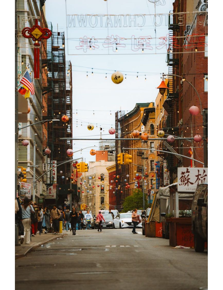 Doyers Street's Curve — The NYC Alleys They Don't Want You To Find
