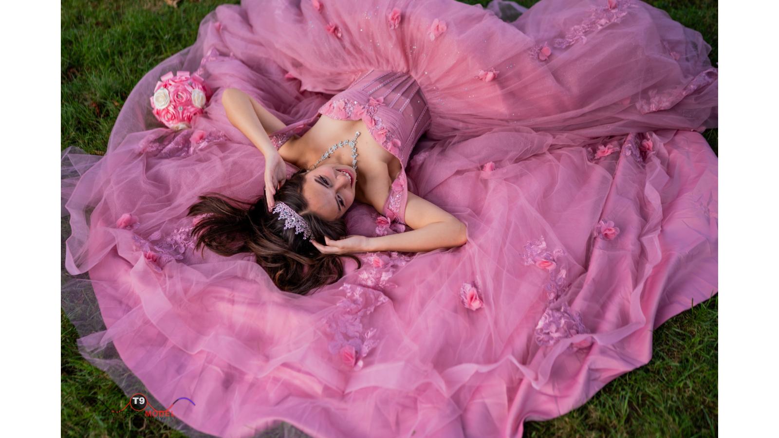 NYC Modeling Agency & Photography Studio | Dante's Models hero image 10