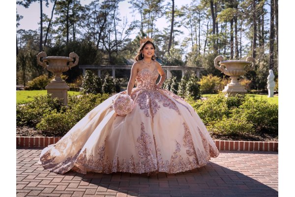 The NYC Quinceañera Permit & Timing Playbook