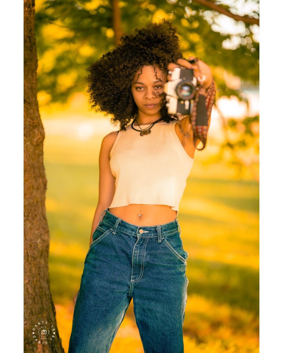 Lens Focus — Golden Hour Outdoor Session with Bree