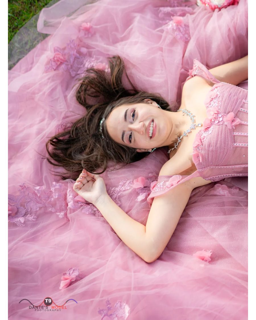 Tulle Spread — Capturing Your Milestone NYC Birthday