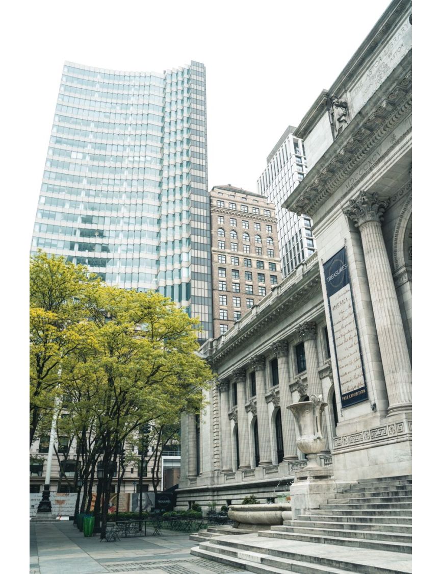 Broad Street between Wall and Exchange Place, Street Photography Locations on Manhattan Blocks