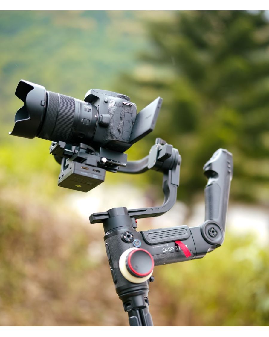 Zhiyun Crane M2 S, Budget Tripods and Stabilizers for Studio Work
