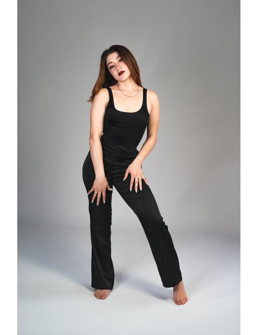 Elevated Black Basics — The Outfit That Makes Me Press The Shutter