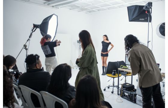 The Fake Light Formula Behind Flawless NYC Portraits