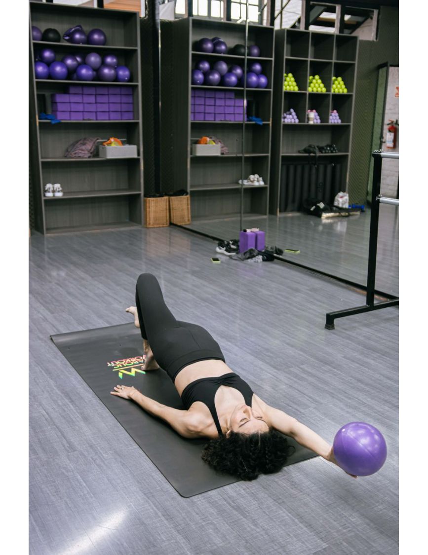 Mat Pilates over Heavy Iron — Sweat Without Bulk: The August Runway Protocol