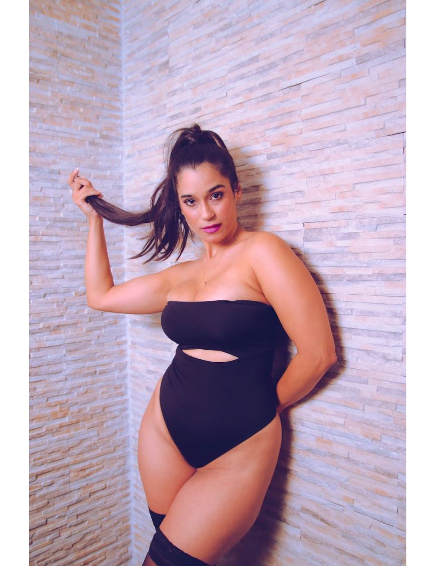 Swimwear/Lingerie (Body Shot) — 10 Shots That Book Models Every Time