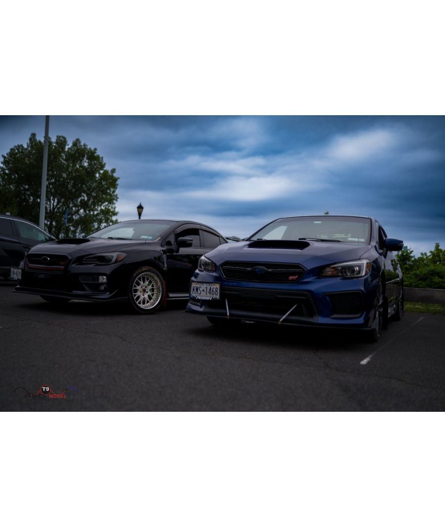 Front Lineup — Capturing Performance and Style on the Streets
