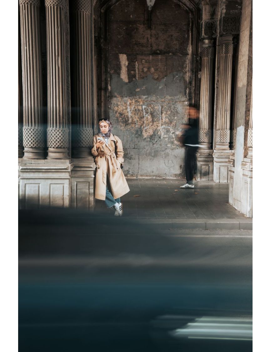 The Motion-Blur Street Walk — Ditch the Tiara: Editorial Portraits for the Modern Sweet 16