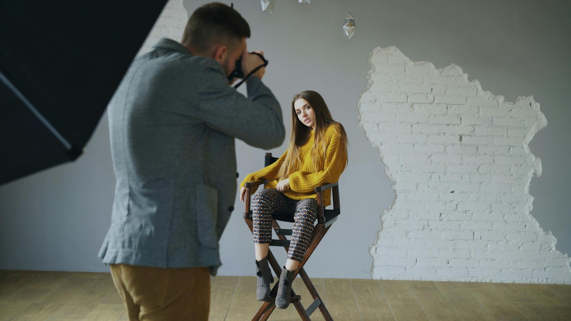 How To Prepare For Your First Professional Headshot Session in NYC