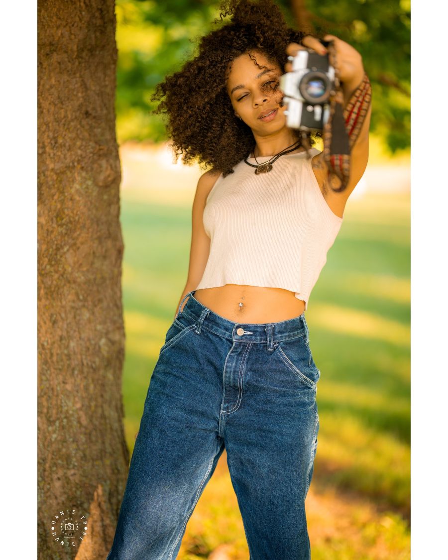 The Photographer's Perspective — Natural Light and Golden Hour Textures with Bree