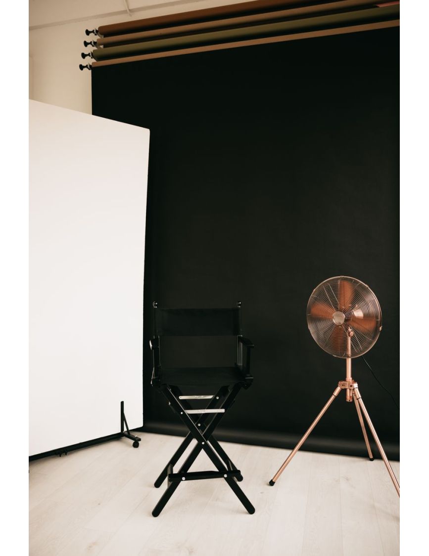 Manfrotto Compact Action Aluminum Tripod, Budget Tripods and Stabilizers for Studio Work