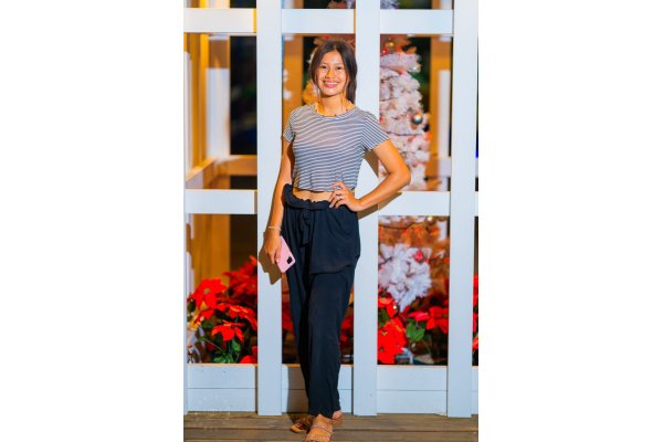 On Location with Kristel: Warm Lights and Festive Tones