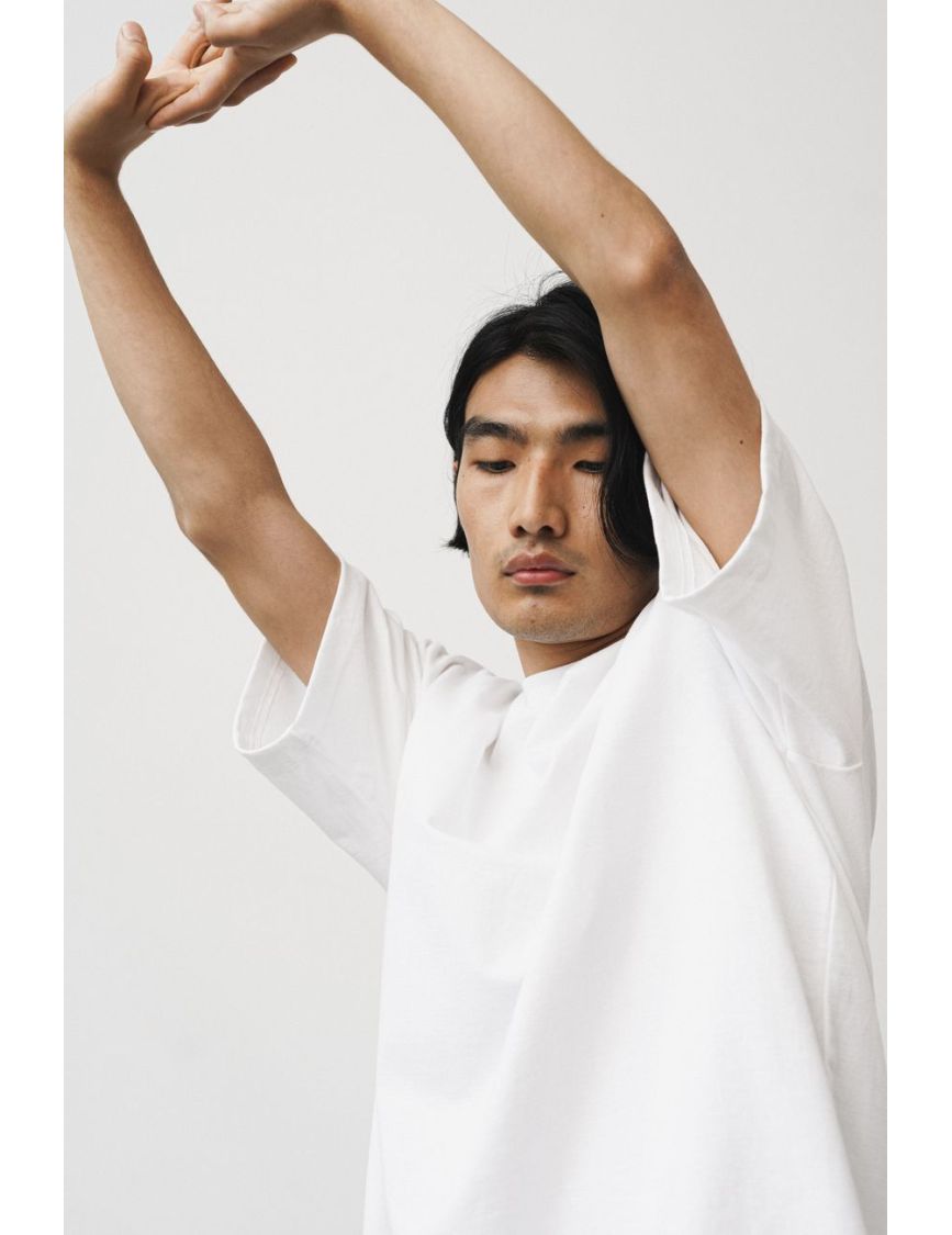 The Heavyweight White Tee — Casting directors are tired of your black skinny jeans