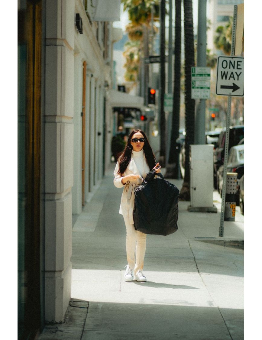 Pack a Subway-Proof Commuter Kit — Camera Shy? Here Is Your NYC Shoot Game Plan