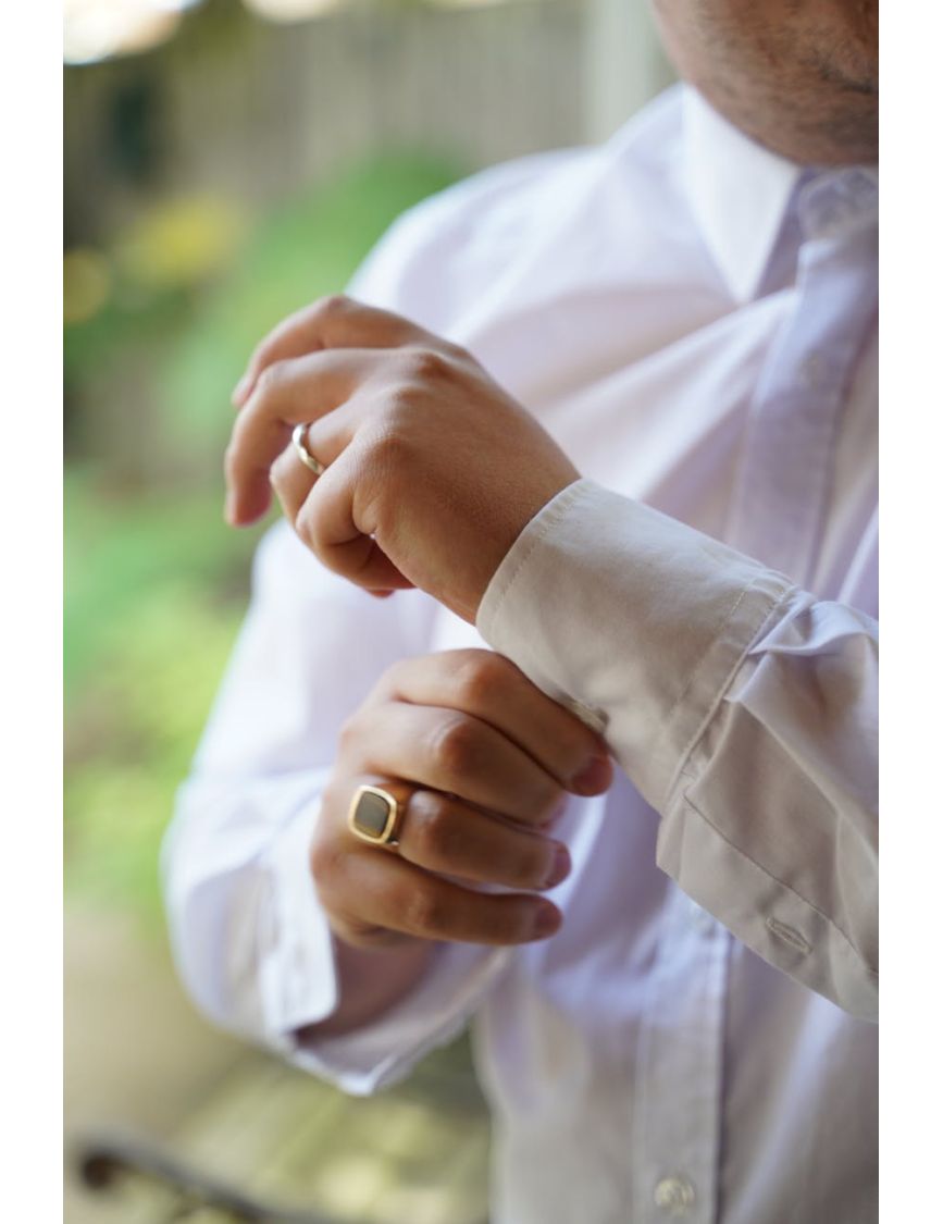 The Unbuttoned Cuff — Editorial Minimalism: Stop Trying So Hard
