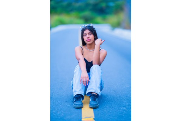 On Location with Azucely: Cool Tones and Street Style