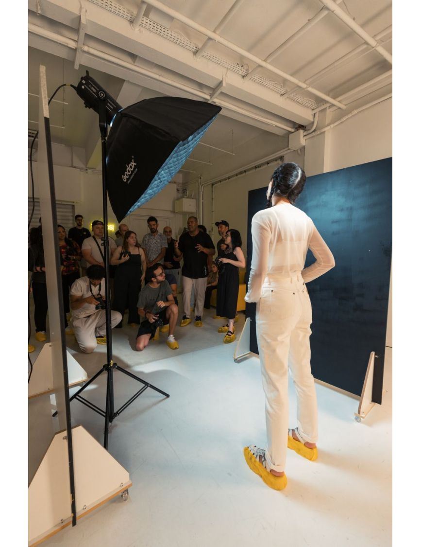 The 'Invisible' 70-200mm f/2.8 — The Glass They Won't Admit To Owning