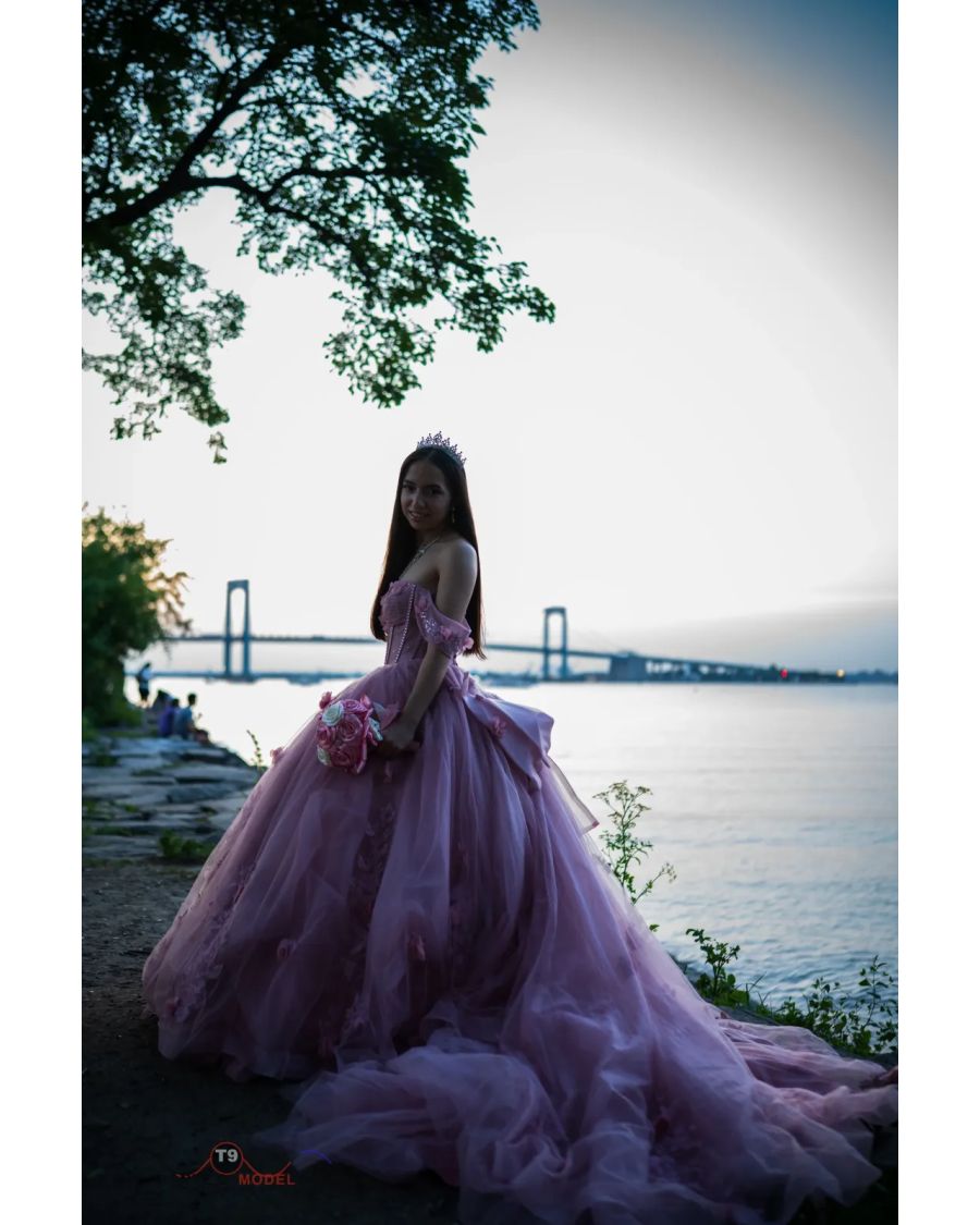 Waterfront Twilight — Capturing Magic: NYC Quinceañera & Sweet 16 Portraits
