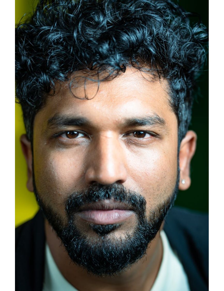 Strong Commercial Headshot — 10 Shots That Book Models Every Time