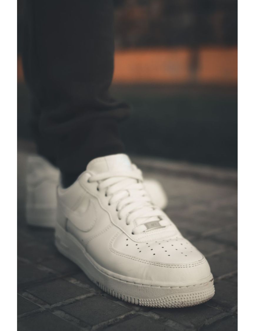 The Immaculate White Minimalist Trainer — Your Shoes Are Sabotaging Your Portfolio