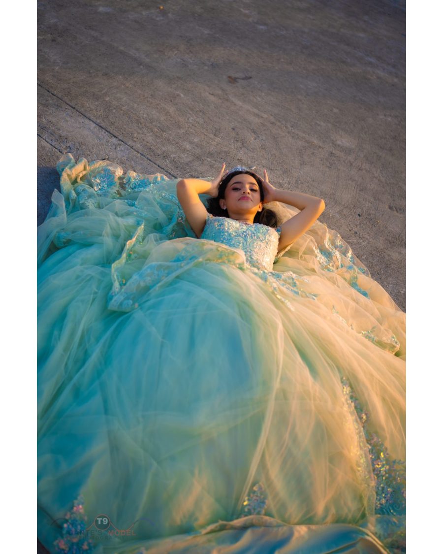 Photo of the day &middot; Samantha, Dante's Models NYC